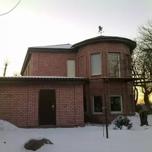 Коттедж,  дом - резиденция   в ЦЕНТРЕ Бобруйска на частной земле 
