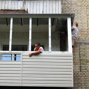 Остекление и отделка балконов под ключ