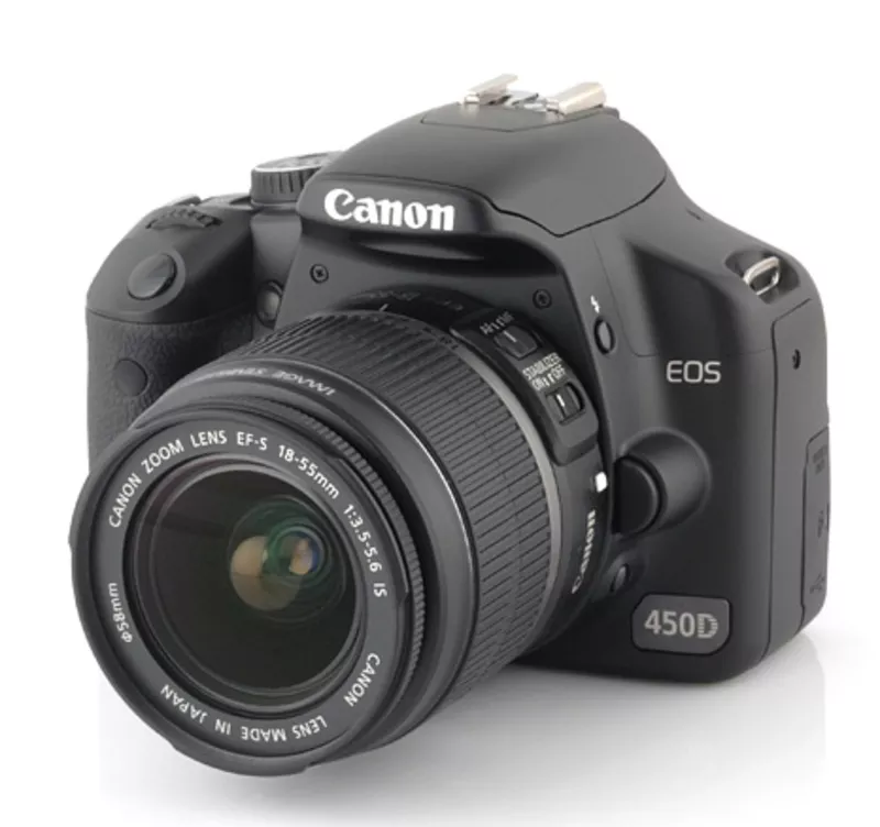 Nikon D300 12.3 MP Digital Camera with 18-135mm Lens 2