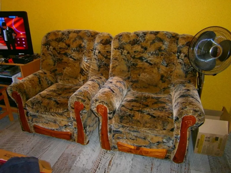 Продам б.у. мягкий угловой диван + 2 больших кресла - Мягкая мебель 3